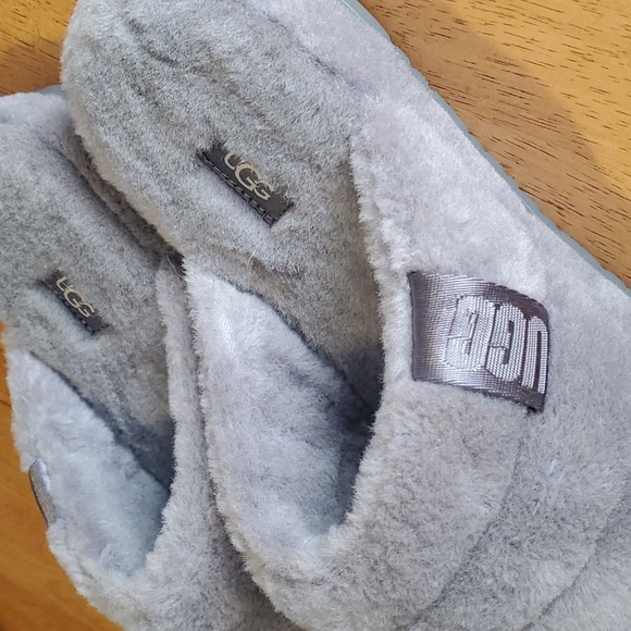 Nwob ugg fluff you slippers - Picture 6 of 10